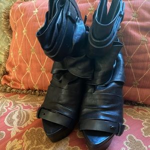 Givenchy runway  ankle bootie